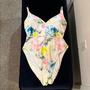 Old Navy One Piece Swimsuit